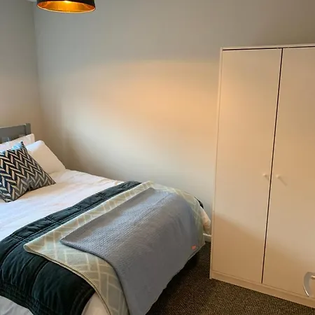 City Break Plush Pad, Walking Distance To City Centre Belfast Exterior photo